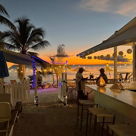 Casa Rosada Beach Front Mano Juan Ngoại thất bức ảnh