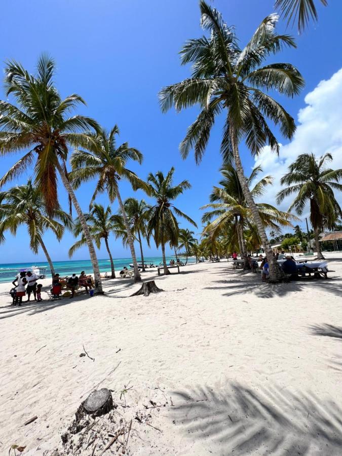 Casa Rosada Beach Front Mano Juan Ngoại thất bức ảnh